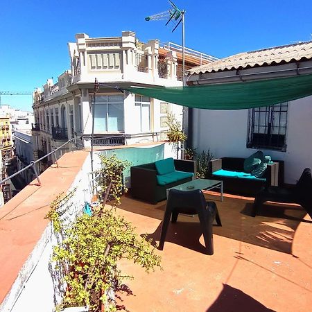 Preciosa Habitacion En Pleno Centro De Sevilla Ideal Para Hacer Turismo Y Vivir La Ciudad المظهر الخارجي الصورة